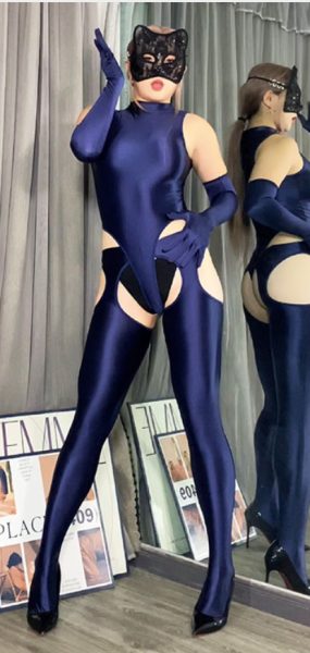 网红主播 鑫宝 内衣热舞合集第3弹 5V/9.68G 4K超清